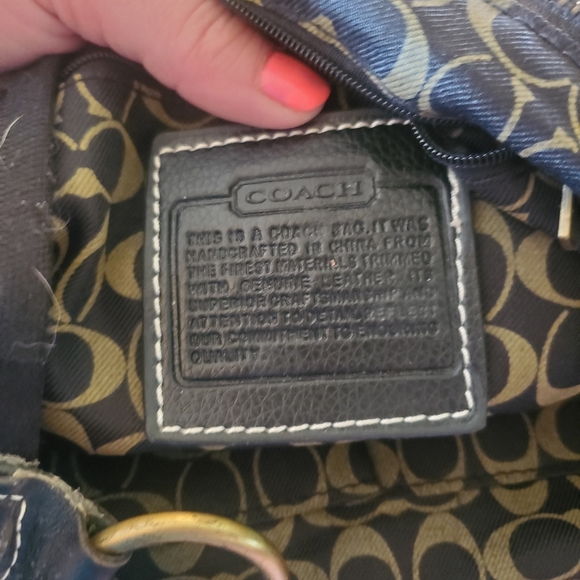 Coach handbag - Picture 2 of 2